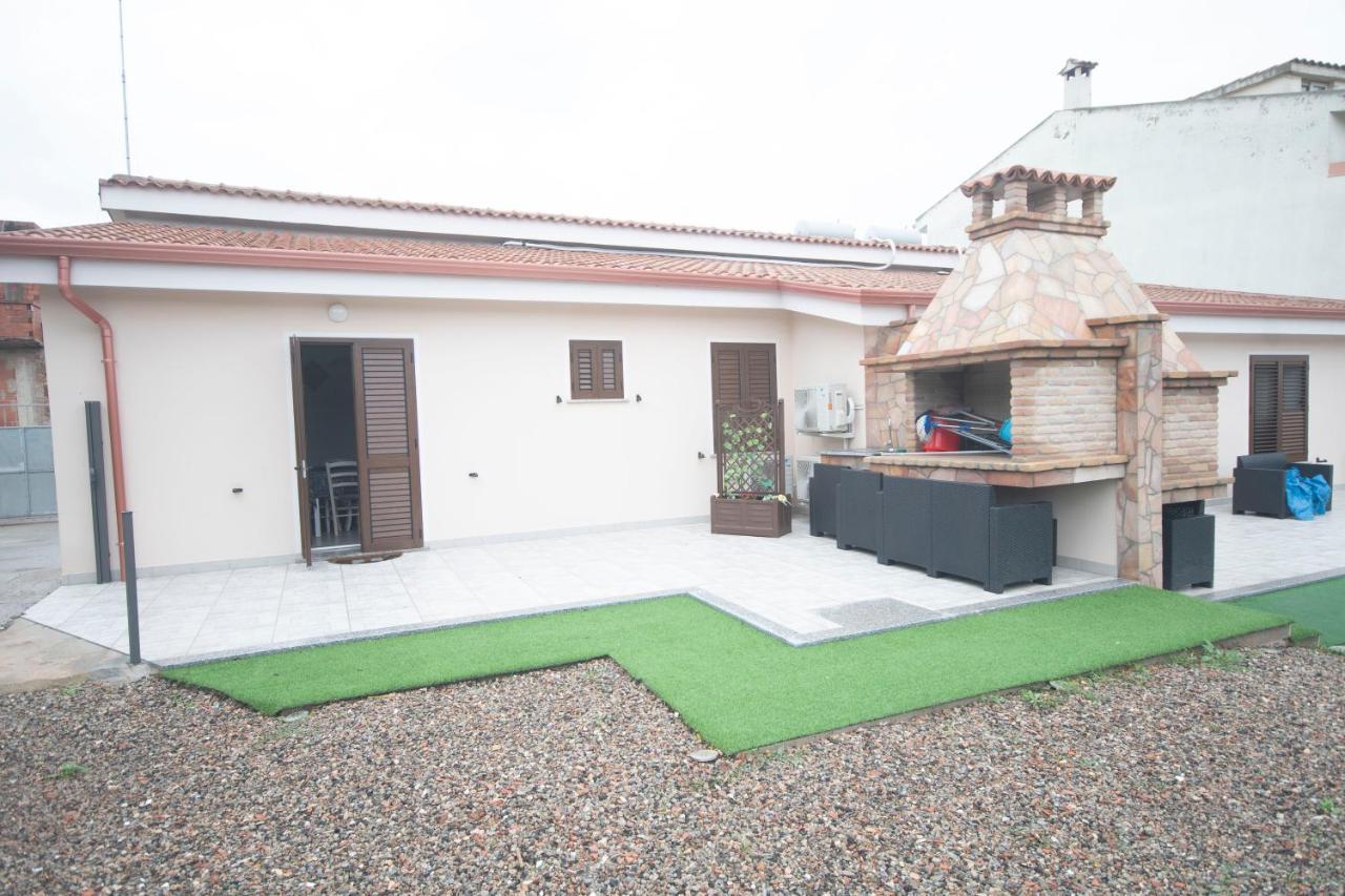 Sgm Casa Vacanze Masainas Ngoại thất bức ảnh